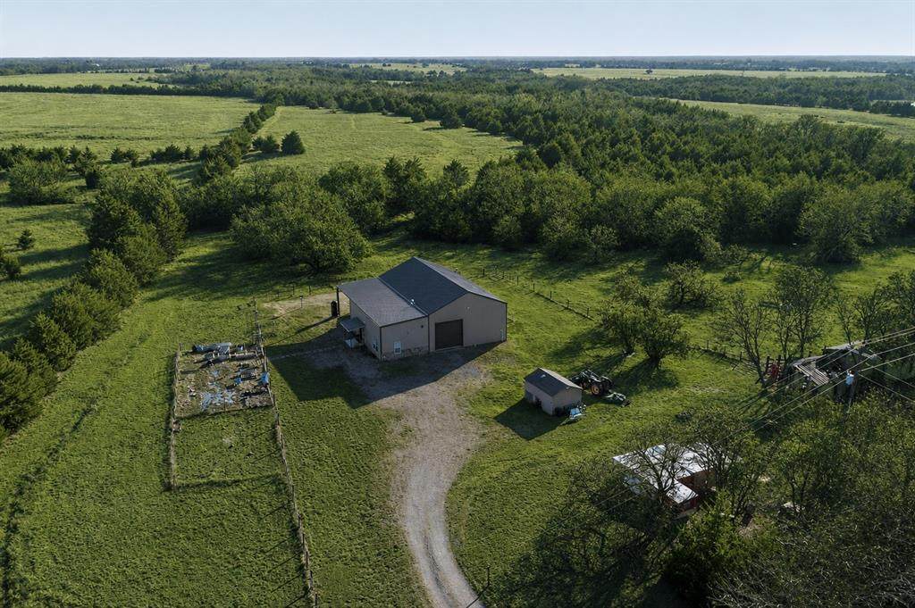 2800 County Road 2905 - Photo 1