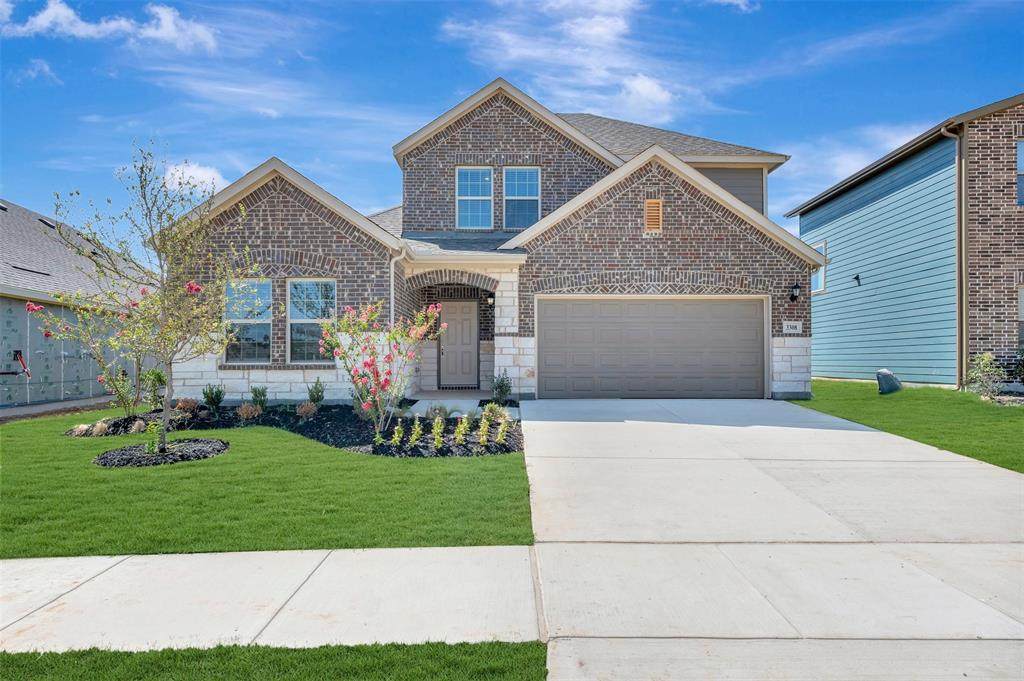 3308 Kingdom Drive - Photo 1