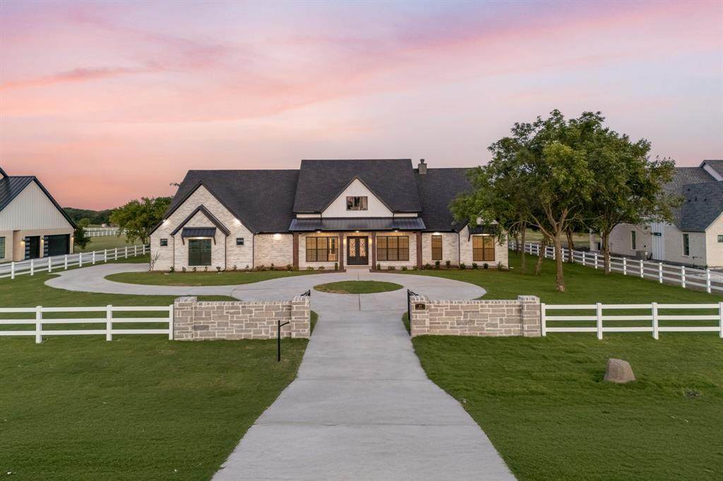 177 League Road - Photo 1