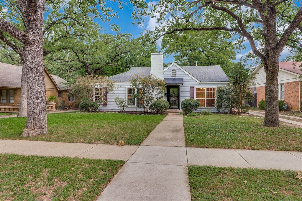 2321 Primrose Avenue - Photo 1