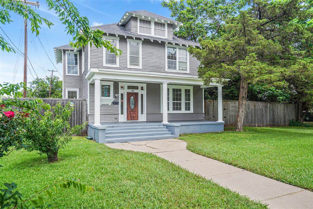 1001 Travis Street - Photo 1