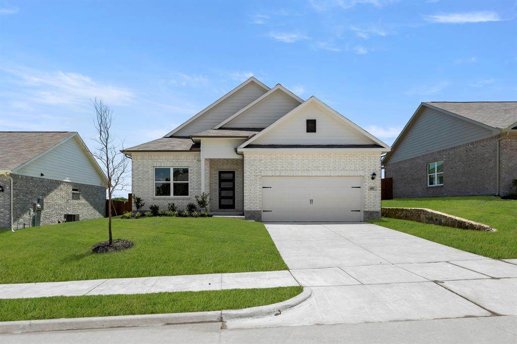 402 Heritage Grove Road - Photo 1