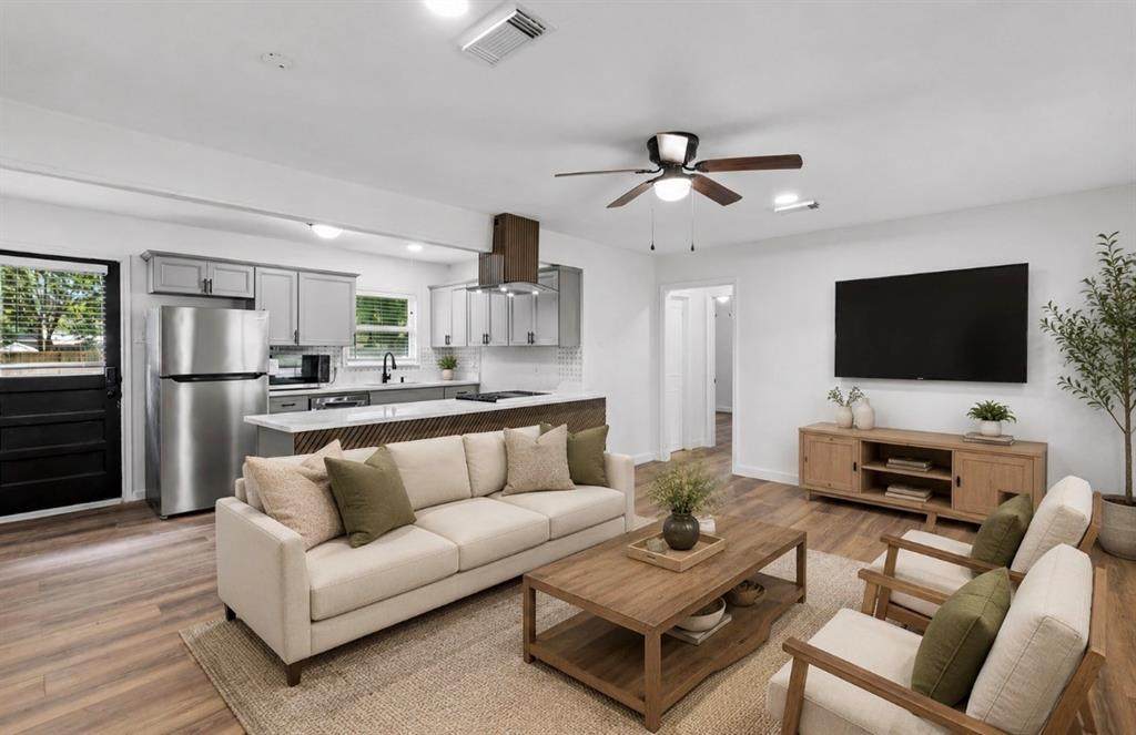 1540 Murray Drive - Photo 1
