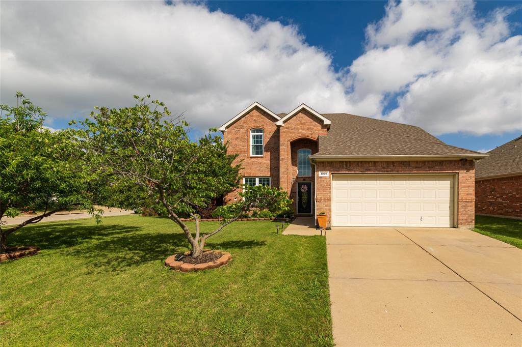 1016 Pebblecreek Drive - Photo 1