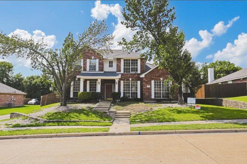 2505 Saddlehorn Drive - Photo 1