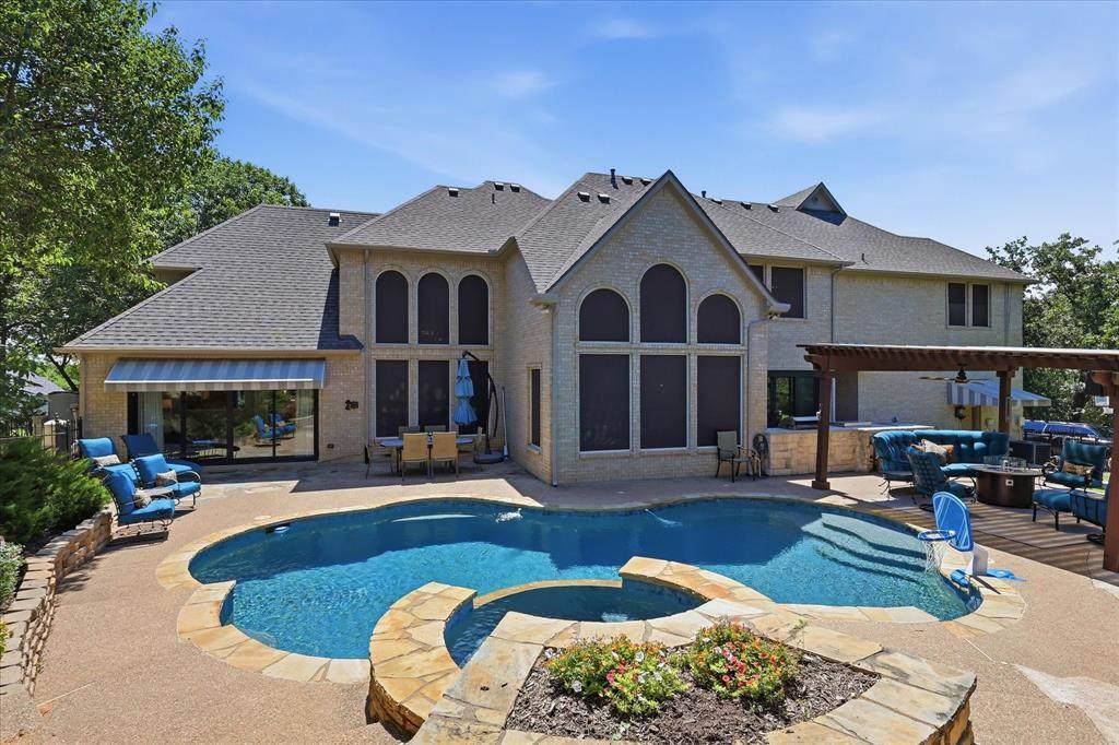 3101 Creek View Drive - Photo 1