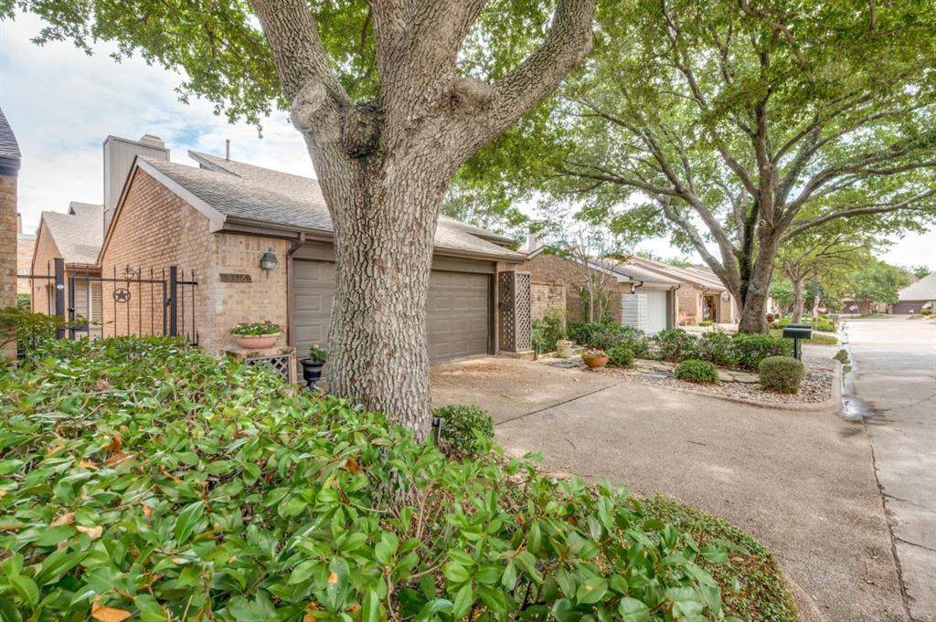 3316 Courtyard Place - Photo 1