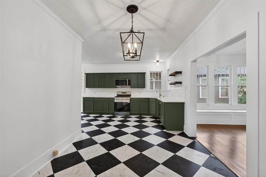 106 Washington Place - Photo 1
