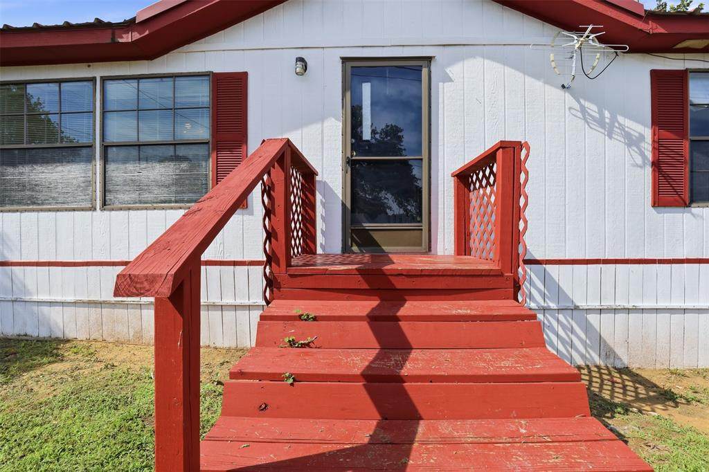 3601 Mockingbird Circle - Photo 1