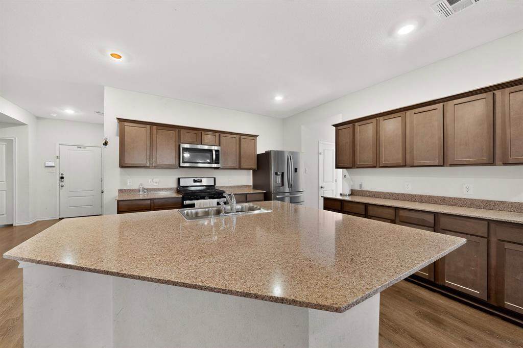 1114 Emerald Gate Drive - Photo 1