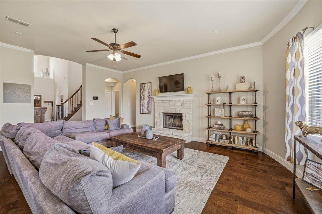 1544 Signature Drive - Photo 1
