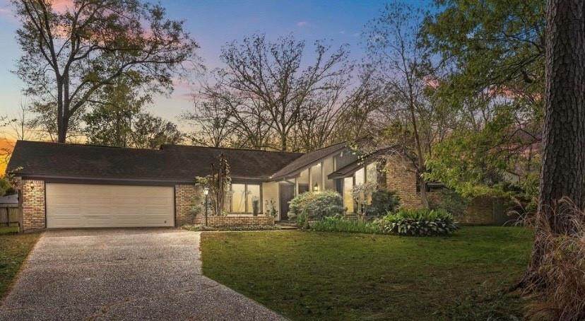 2700 Rhoda Drive - Photo 1