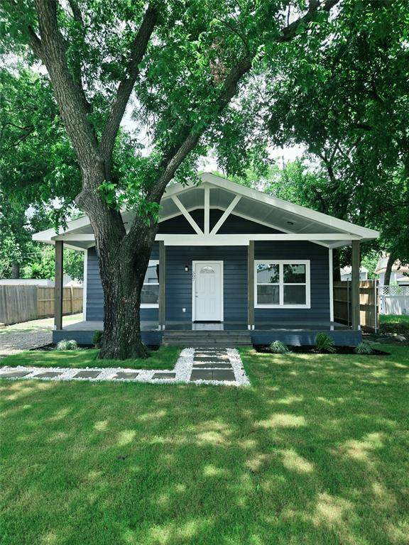 307 Louisiana Street - Photo 1