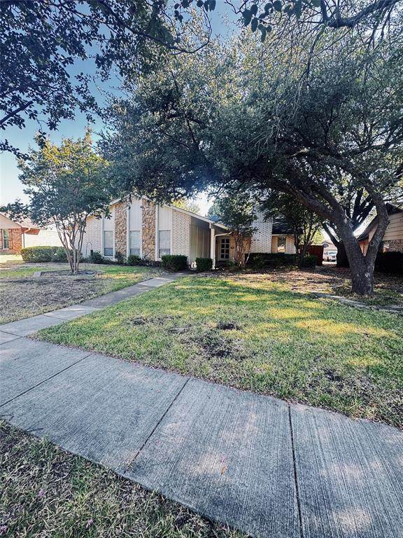 3513 Claymore Drive - Photo 1