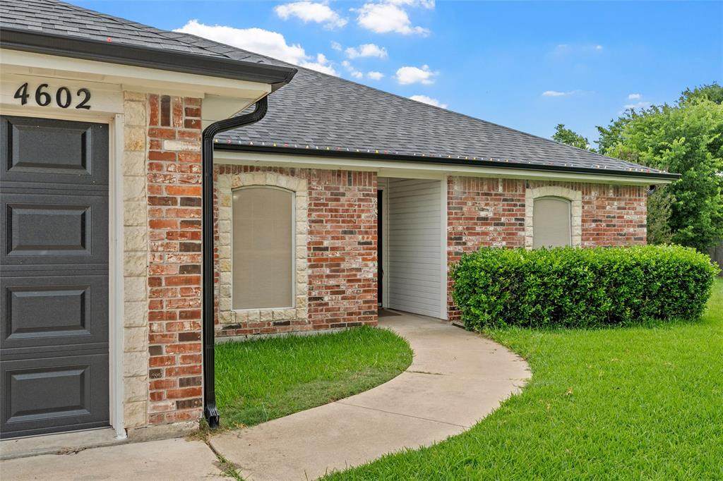 4602 Stonehaven Drive - Photo 1