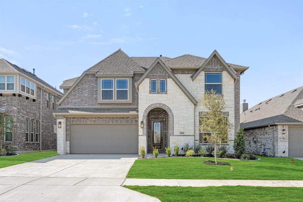 1040 Snowy Owl Drive - Photo 1