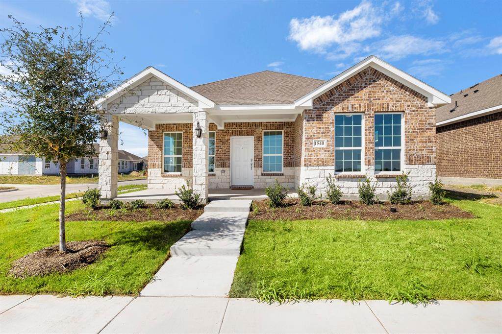 1541 Grimmauld Place - Photo 1