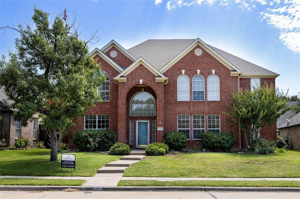 3808 Hunters Trail - Photo 1