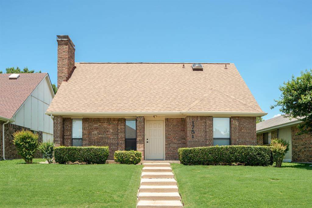 1751 Northview - Photo 1