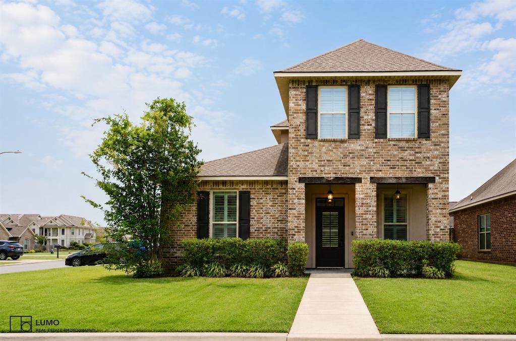 631 Riverscape Drive - Photo 1