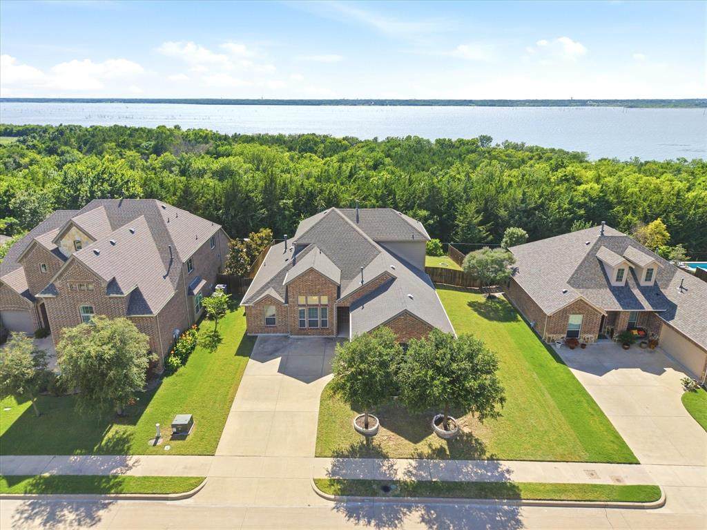 3909 Whitman Drive - Photo 1