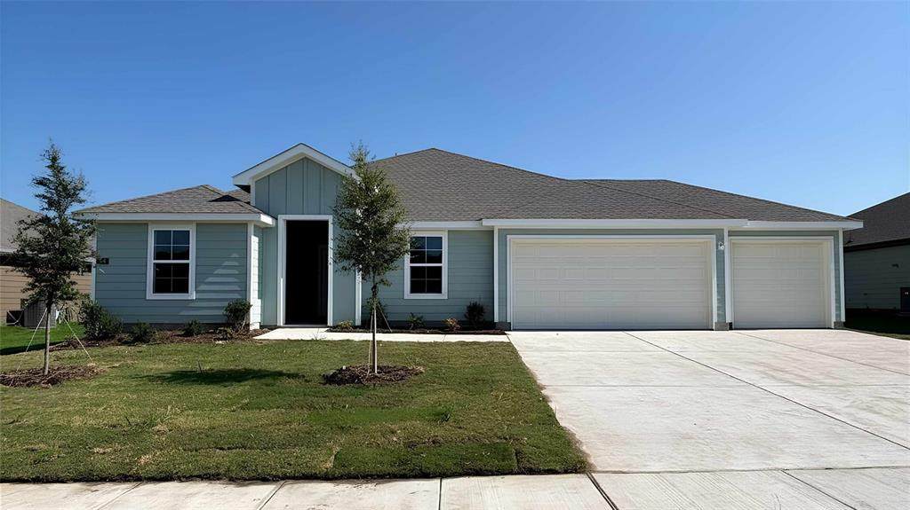 404 White Willow Drive - Photo 1