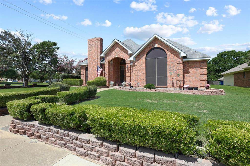 4201 Spurwood Drive - Photo 1