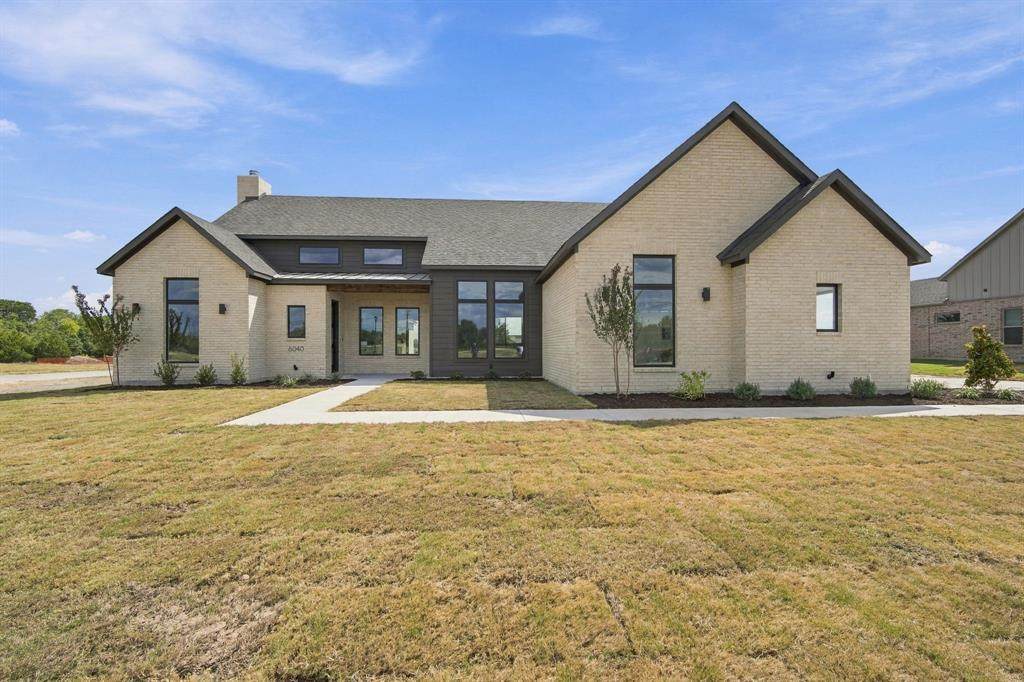 6040 Lindenwood Drive - Photo 1