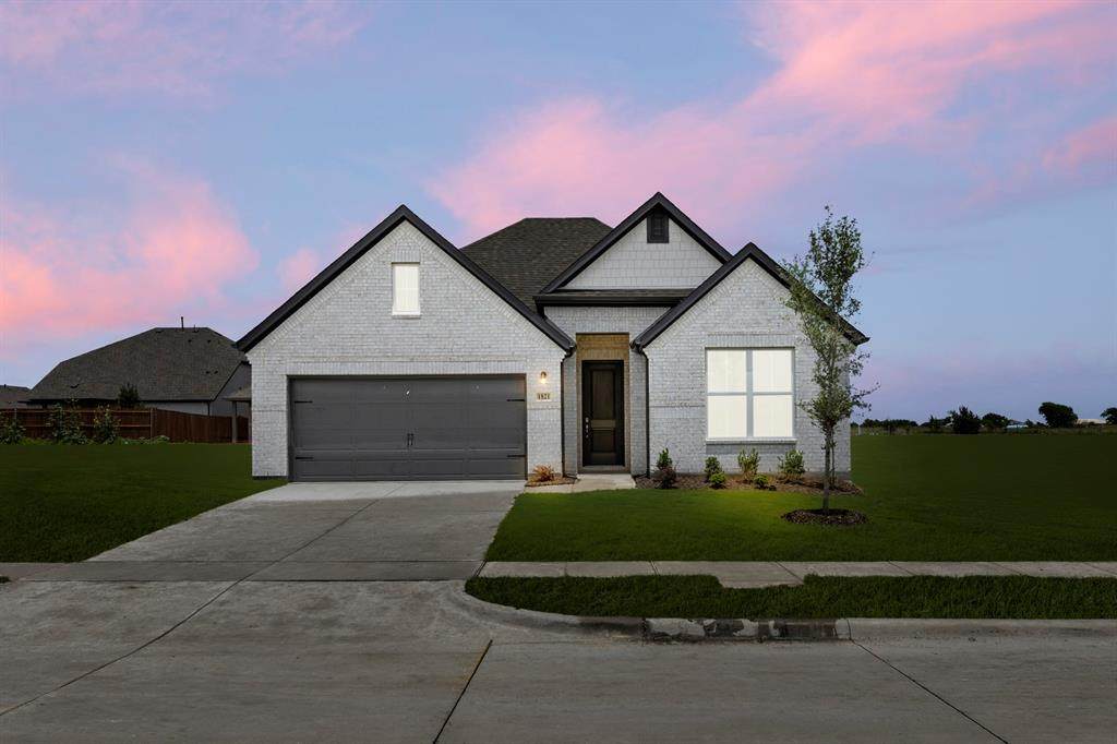 1821 Gleasondale Drive - Photo 1