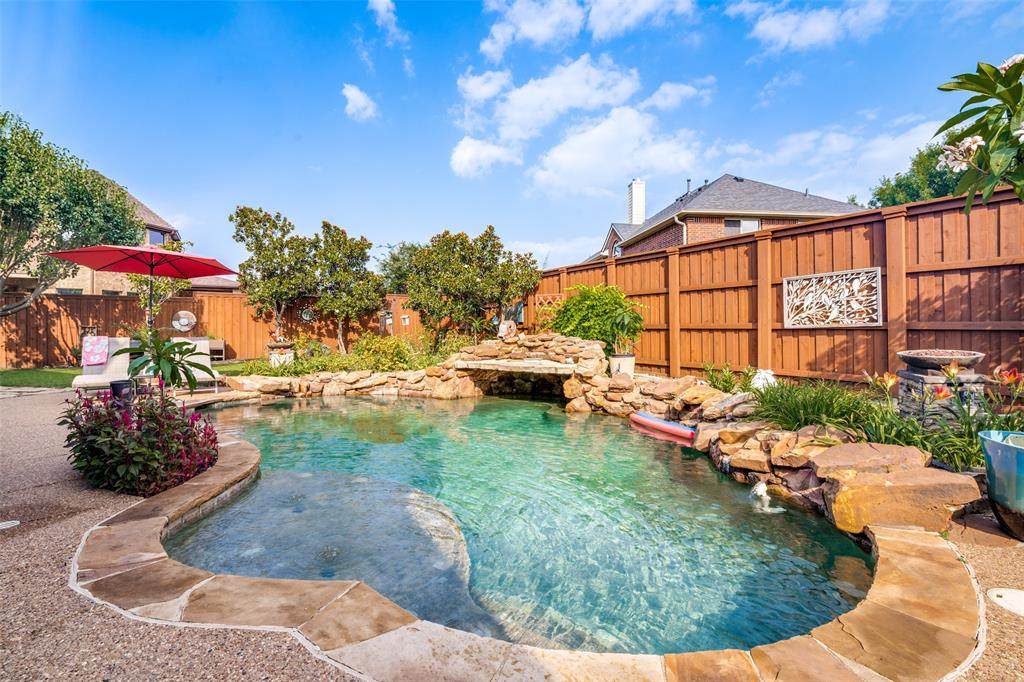 608 Chalk Hill Lane - Photo 1