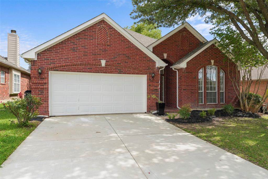 4605 Angelina Way - Photo 1
