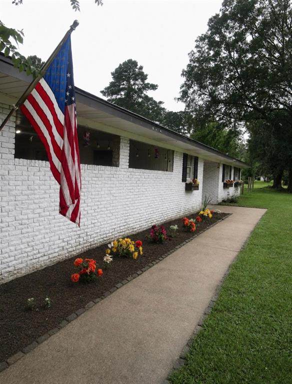 24133 Highway 157 - Photo 1