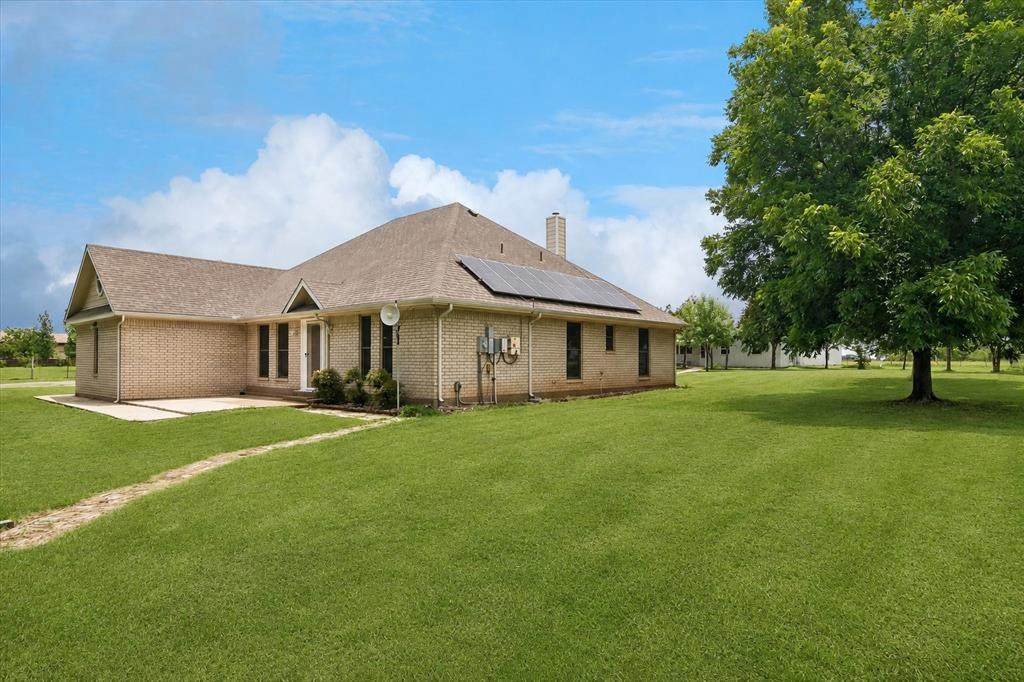 3007 Mcreynolds Road - Photo 1