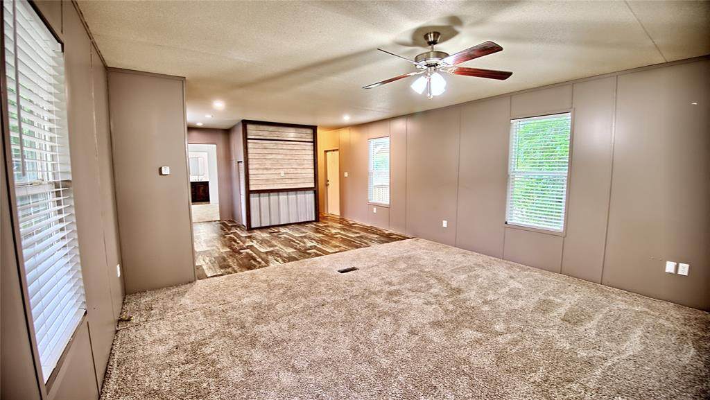 504 Fannin Street - Photo 1