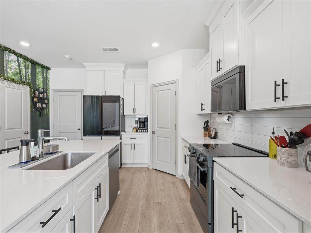 5368 Cornerstone Street - Photo 1