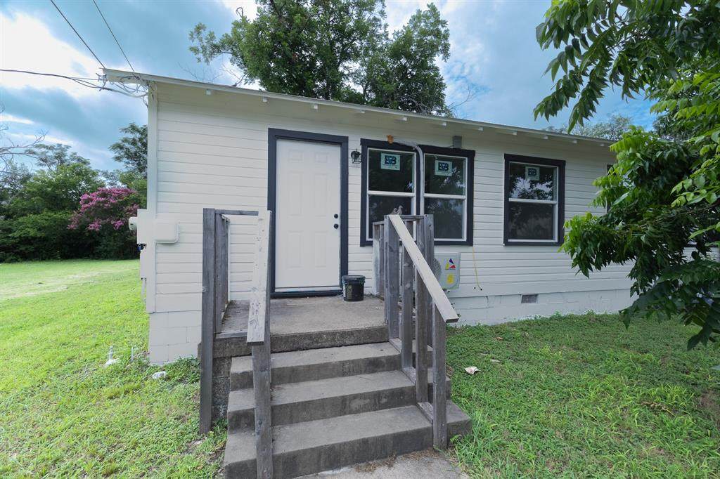 1716 Ethel Avenue - Photo 1