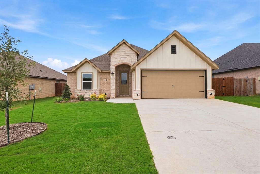 1512 Oleander Drive - Photo 1
