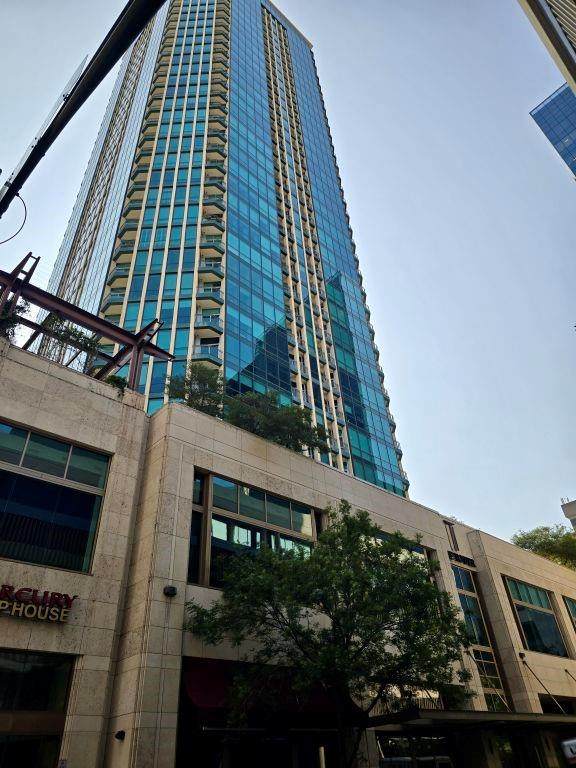 500 Throckmorton Street - Photo 1