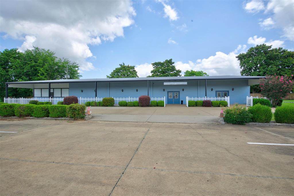 3055 Knight Street - Photo 1