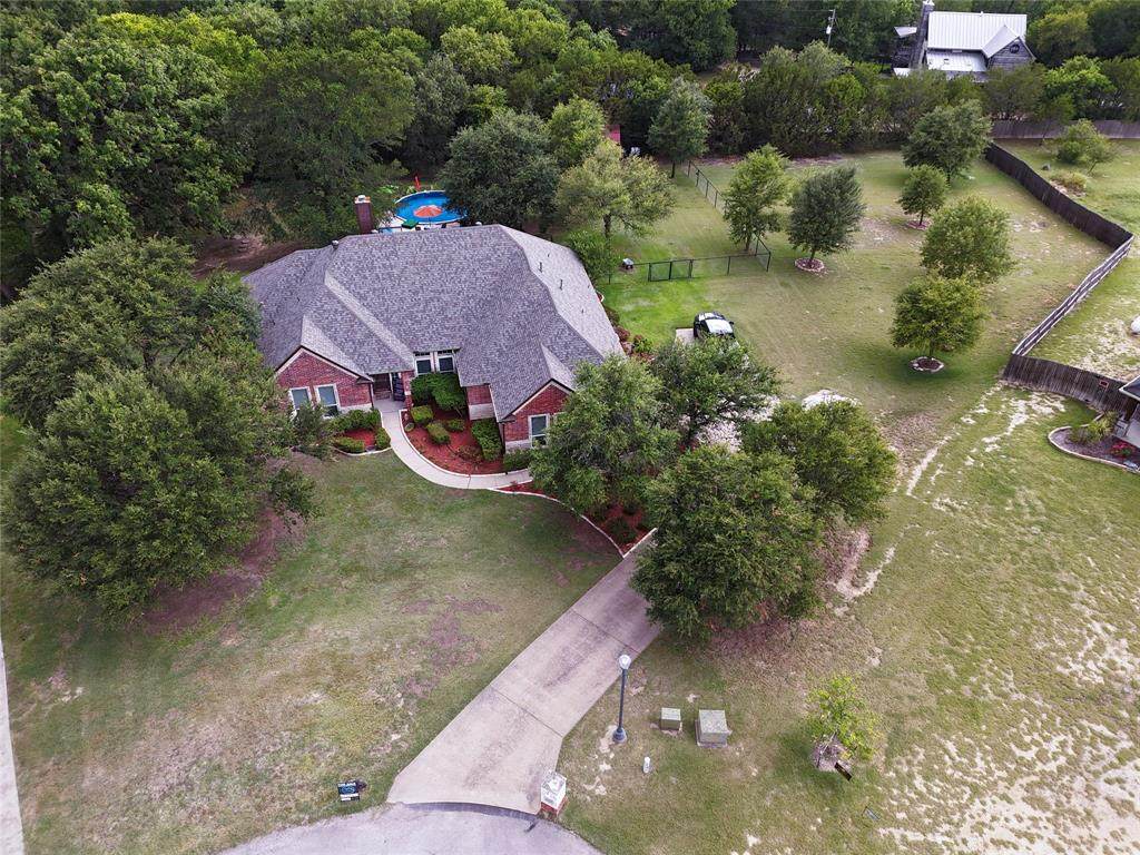 239 Palomino Court - Photo 1