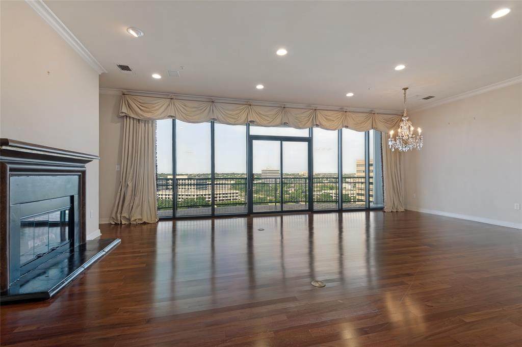 330 Las Colinas Boulevard - Photo 1