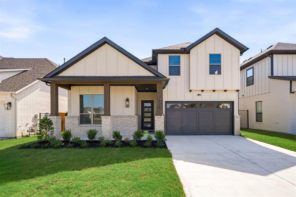 910 Sandpiper Drive - Photo 1