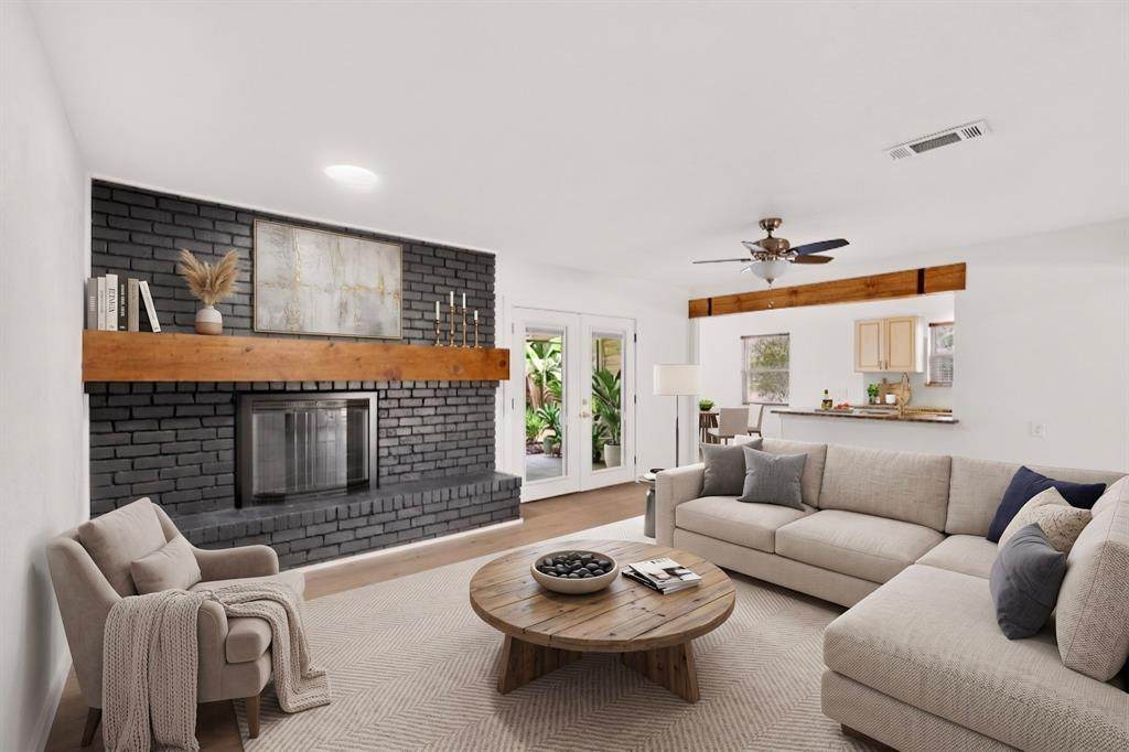 906 Pinedale Lane - Photo 1