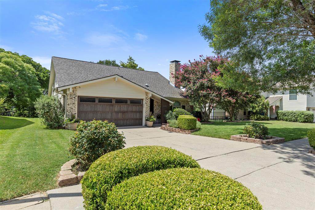 5905 Galaxie Road - Photo 1