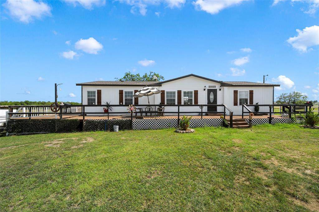 14695 Highway 6 - Photo 1