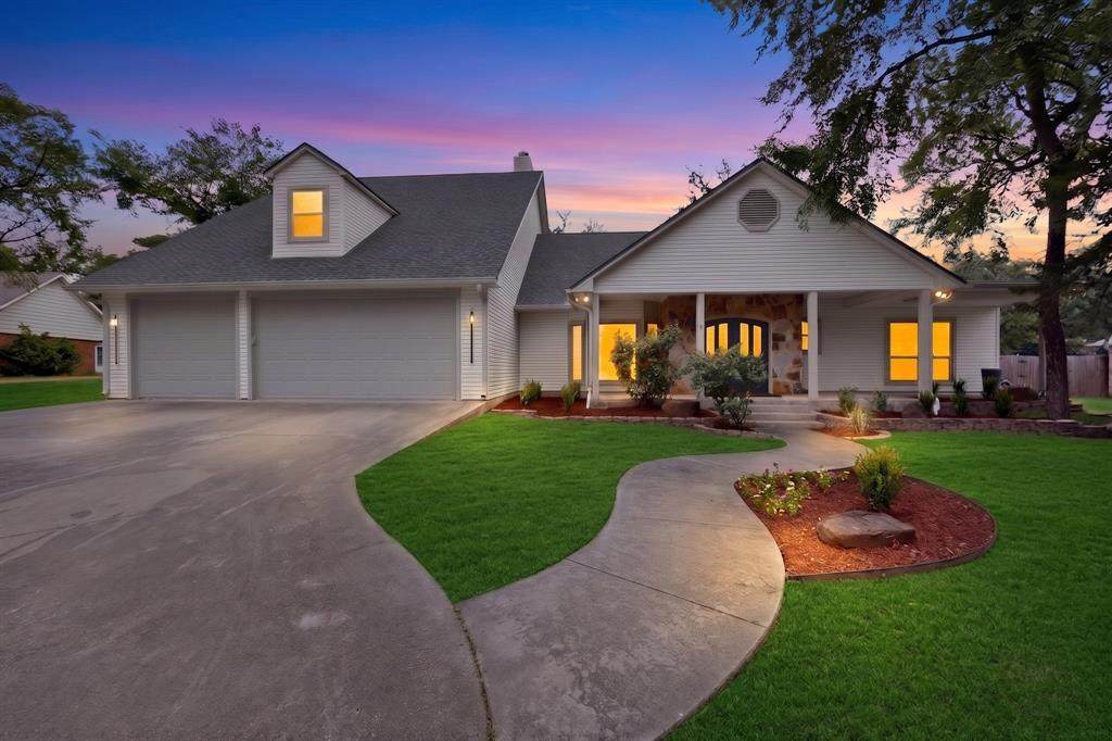 715 Kiowa Drive - Photo 1