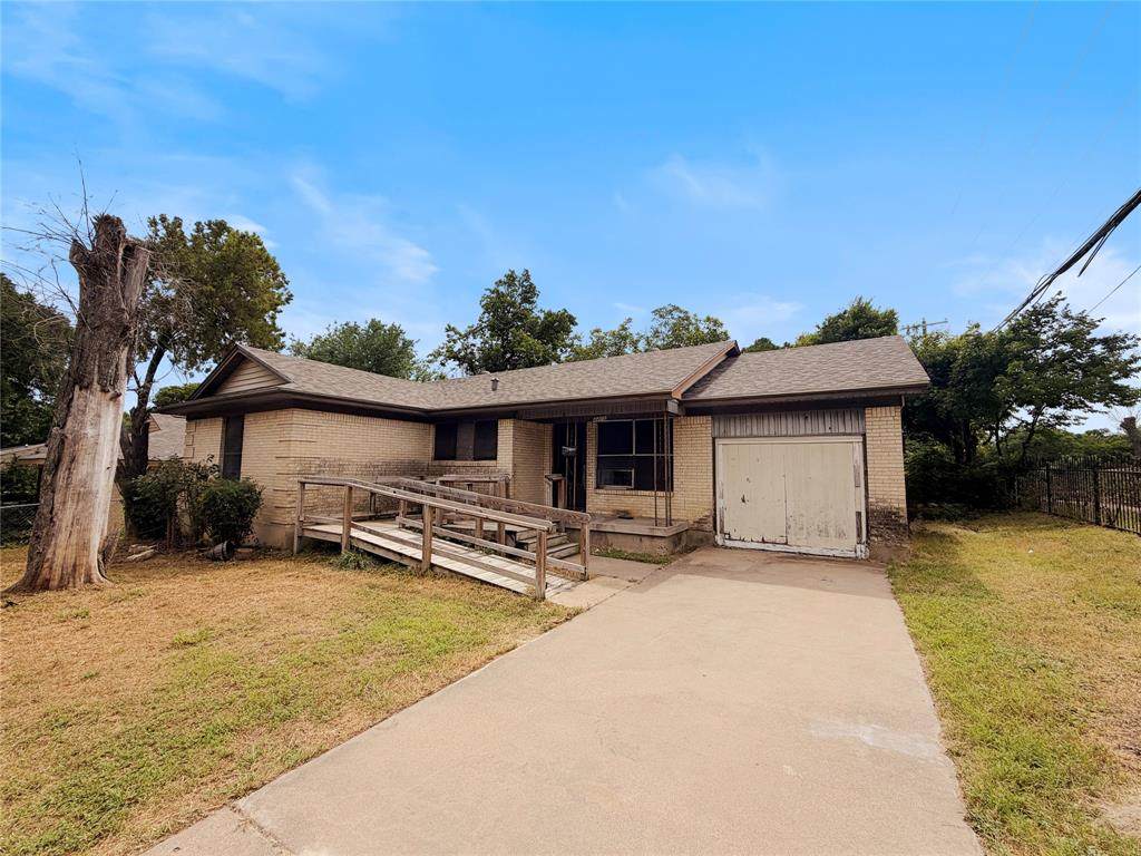 4405 Malden Lane - Photo 1