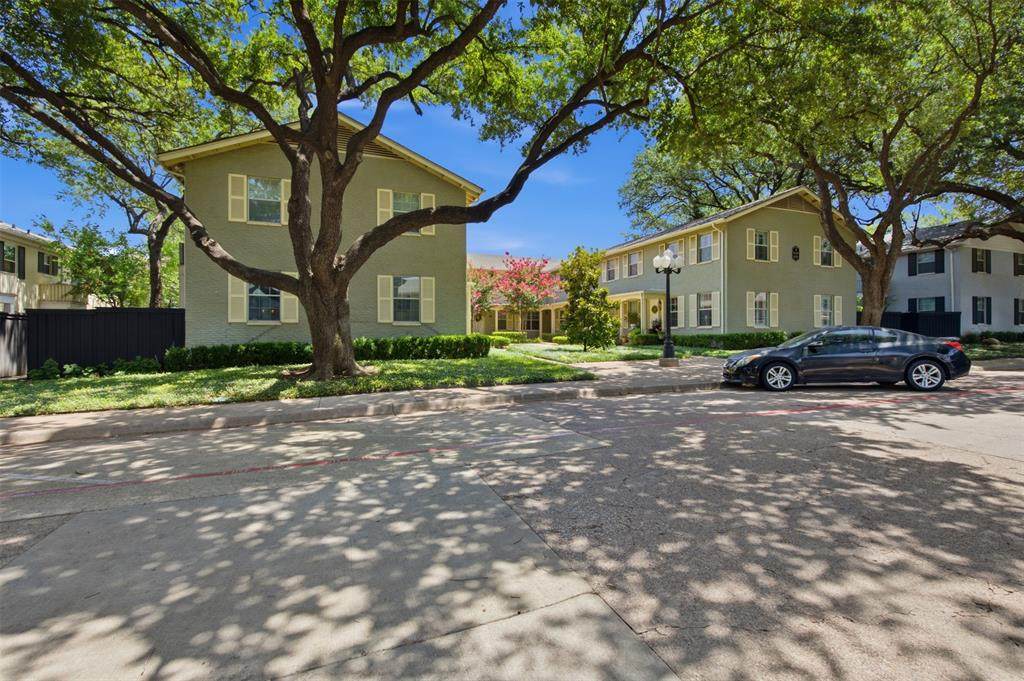 4734A Bradford Drive - Photo 1