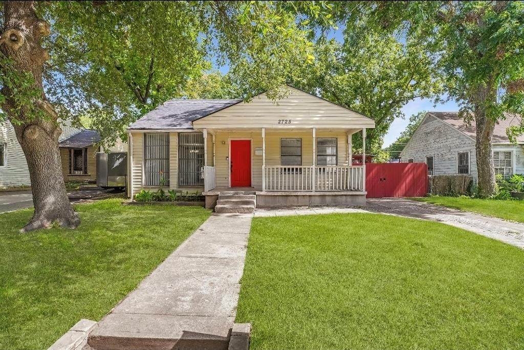 2725 Aster Street - Photo 1