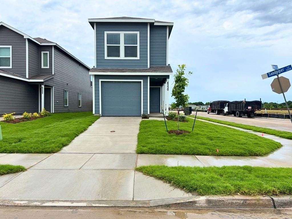 6220 Sandpiper Lane - Photo 1